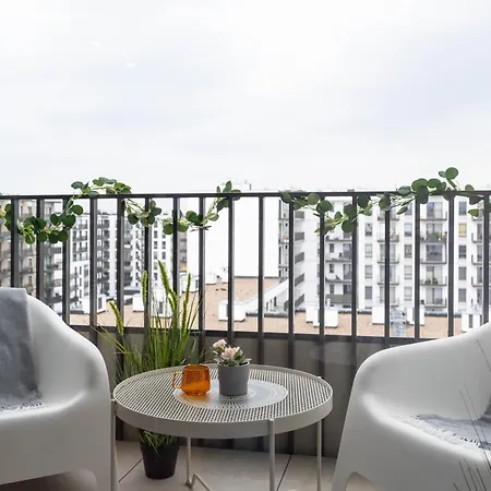 Mia Habicha - Cozy Near Factory Ursus With Parking *