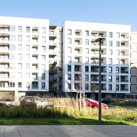 Apartment Mia Habicha - Cozy Near Factory Ursus With Parking *